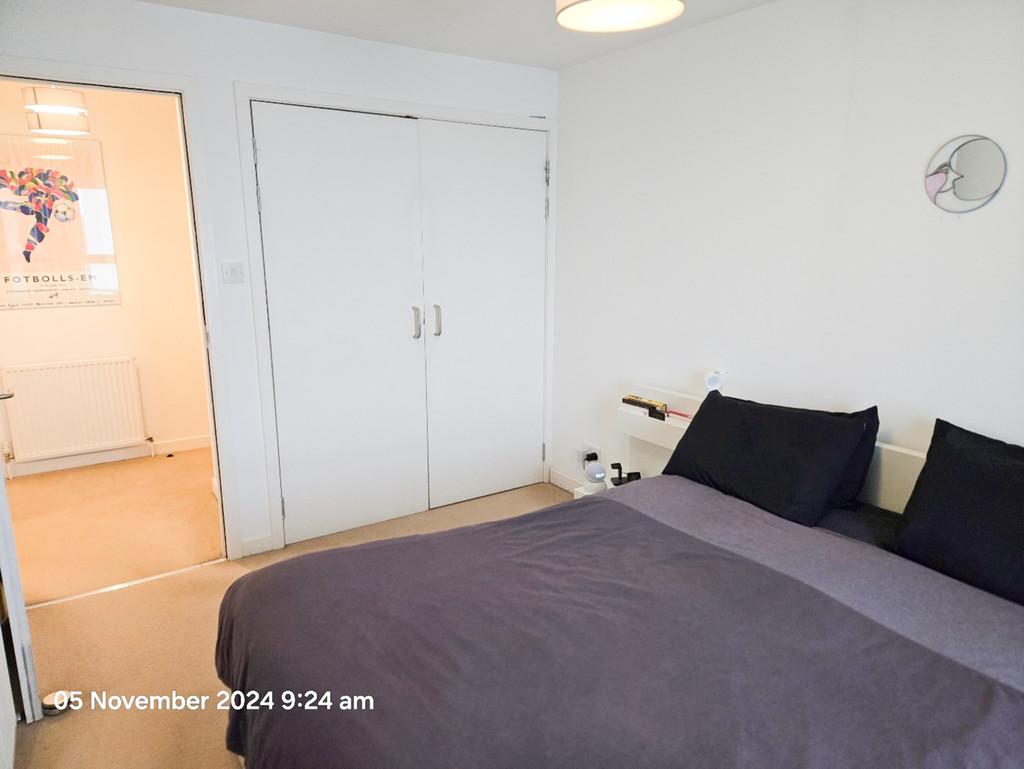 101 Maxwell St - Redone Pics-12