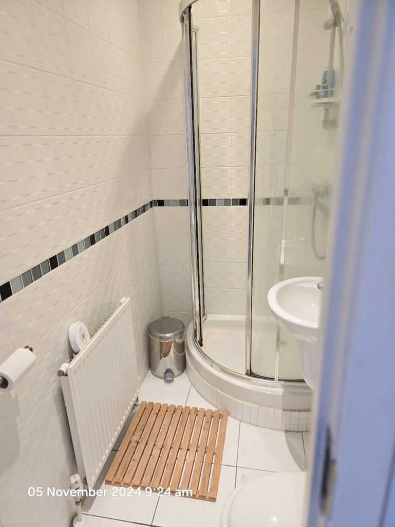 101 Maxwell St - Redone Pics-11