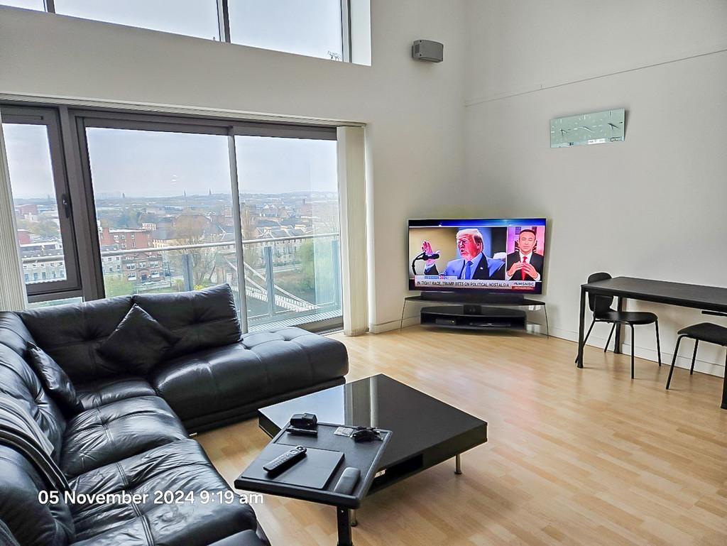 101 Maxwell St - Redone Pics-09
