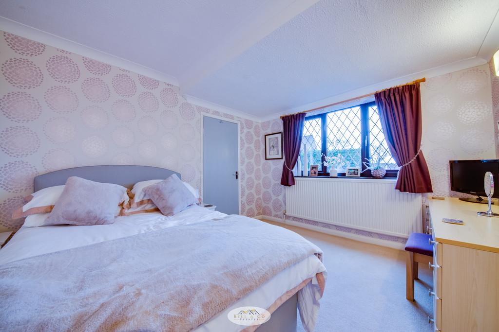 Bedroom 2.3