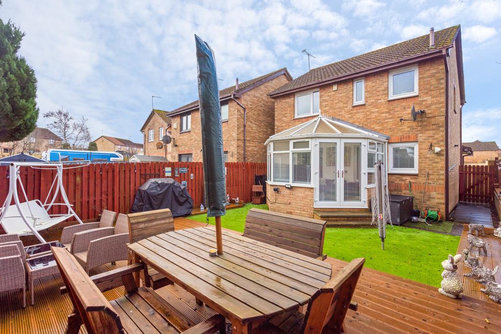 55 Galloway Crescent 32