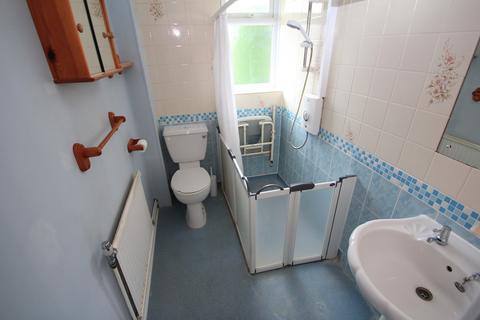 6 Globe Walk, Tiptree, Colchester, CO5 0DX