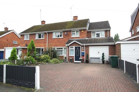 4 bedroom semi-detached house for sale, Kent Road, Newton, Chester