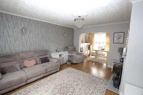 4 bedroom semi-detached house for sale, Kent Road, Newton, Chester