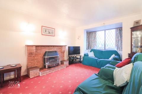 4 bedroom detached house for sale, Middlesmoor, Wilnecote