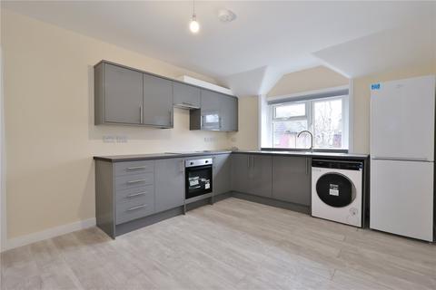 2 bedroom apartment to rent, Walton Road, Woking, Surrey, GU21