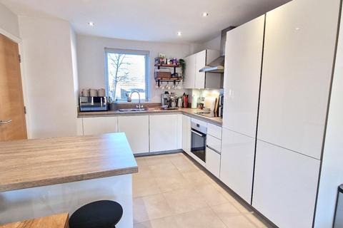 4 Pippin Close, Bicester, OX27 8AX