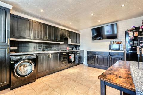 3 bedroom terraced house for sale, Crosthwaite Court, Workington CA14