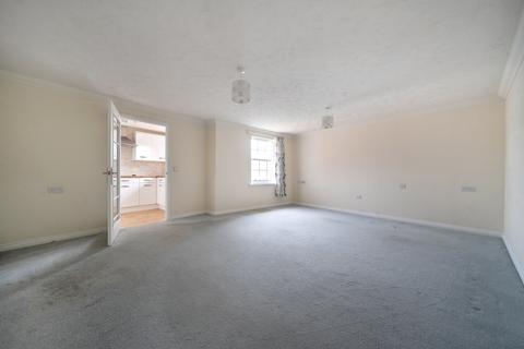 1 bedroom penthouse for sale, Longbridge, Farnham, Surrey, GU9