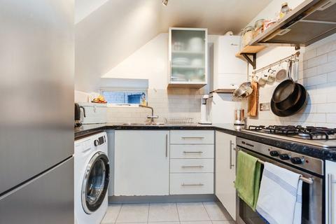 2 bedroom flat for sale, Argyle Road, London W13