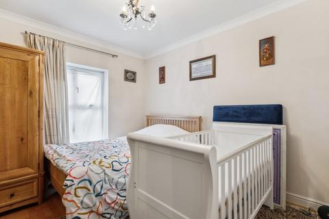 1 bedroom flat to rent, Trinity Church Road, Barnes, London