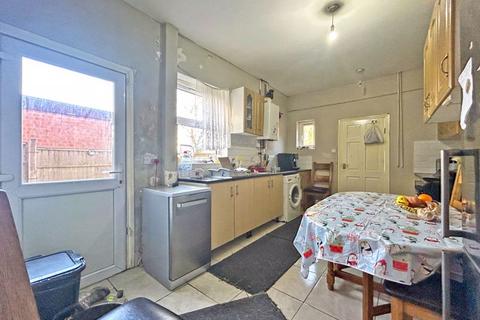 3 bedroom semi-detached house for sale, Thorneycroft Lane, Wolverhampton