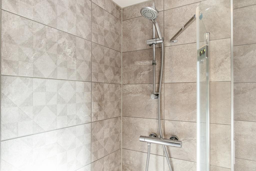 Plot 19, Millview (Cobgate)-34.jpg