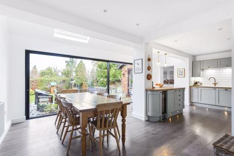 5 bedroom detached house for sale, Keswick Road, Fetcham