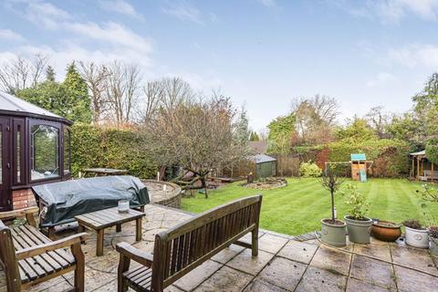 5 bedroom detached house for sale, Keswick Road, Fetcham