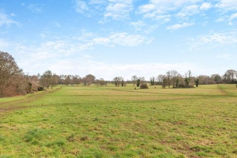 93 Uplands Road, Guildford, GU1 2RW