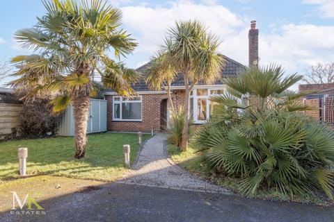 2 bedroom bungalow to rent, Tweedale Road, Bournemouth BH9