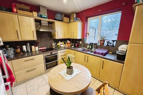 3 bedroom semi-detached house for sale, Priory Place, Tonge Moor