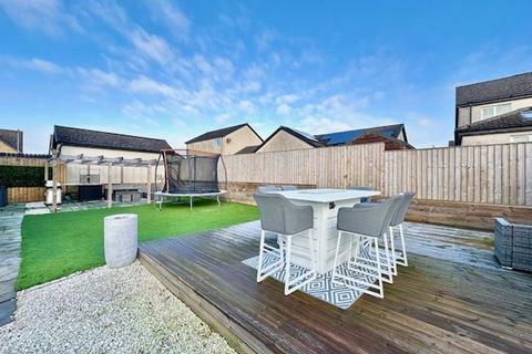 5 bedroom detached villa for sale, Lomond View, Drongan