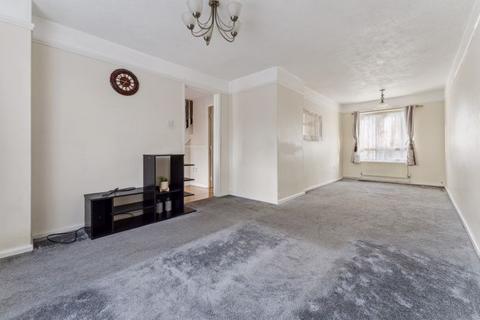 3 bedroom maisonette for sale, Legion Road, Greenford