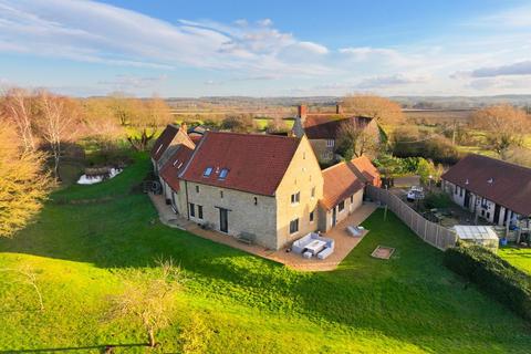 The Grange Harrold Road, Lavendon, Olney, MK46 4HX