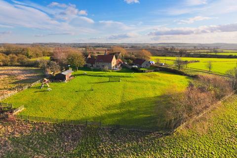 The Grange Harrold Road, Lavendon, Olney, MK46 4HX