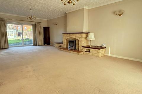 undefined, Kenilworth Avenue, Gloucester, GL2 0QN