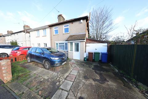 3 bedroom semi-detached house for sale, Lenthall Avenue, Grays