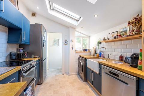 2 Rushett Close, Thames Ditton, KT7 0UR