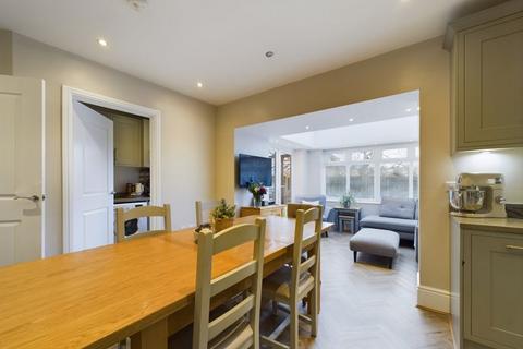 6 Wadlow Drive, Shifnal, TF11 9QF