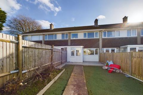 3 bedroom house for sale, Penarrow Close, Falmouth - Light and bright accommodation