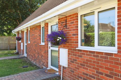 2 bedroom cottage to rent, Steyne Road, Bembridge