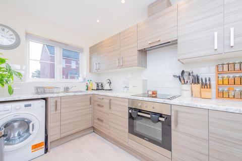 4 Garside Close, Hengoed, Oswestry, SY10 7FA