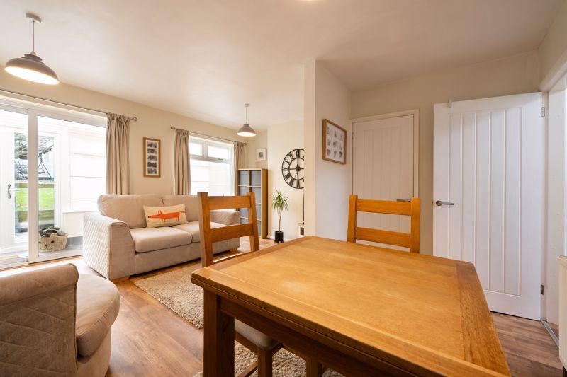 DINING AREA onto...