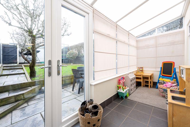 CONSERVATORY onto