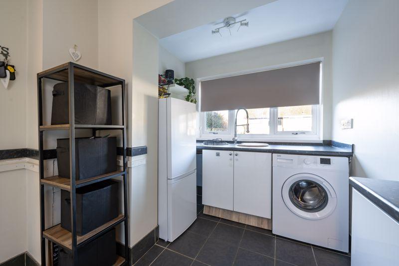 Kitchen (2)
