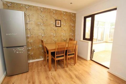 3 bedroom semi-detached house to rent, Matilda Gardens, Shenley Church End, MK5 6HT