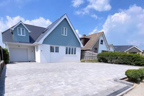 4 bedroom detached house for sale, Kingsley Close, Hengistbury Head