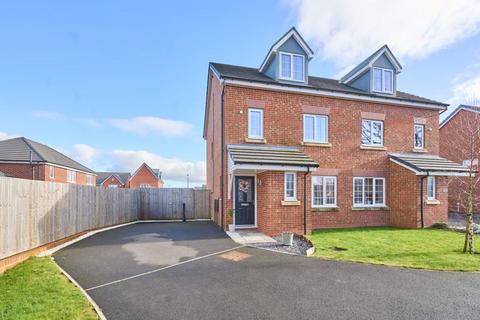 4 bedroom semi-detached house for sale, Broadleaf Crescent, Wigan WN6