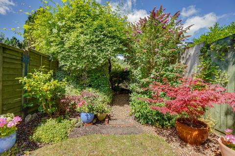 222 High Street, Halling, Rochester, ME2 1BZ