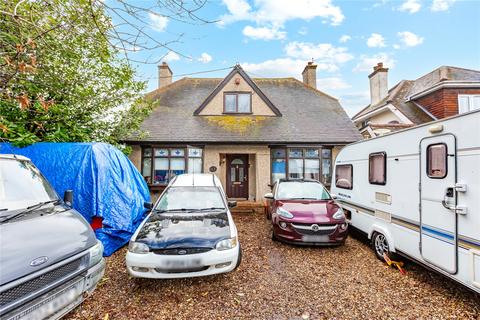 3 bedroom detached house for sale, Nevendon Road, Wickford, Essex, SS12