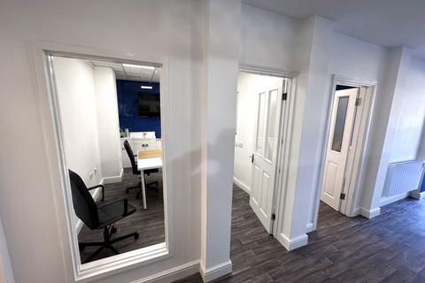 Office to rent, Paignton TQ3