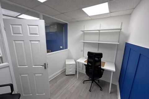 Office to rent, Paignton TQ3