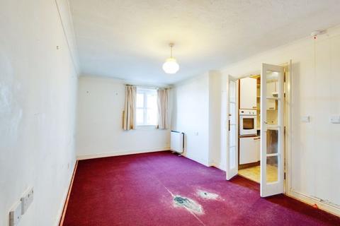 2 bedroom retirement property for sale, Seafield Road, Bournemouth BH6