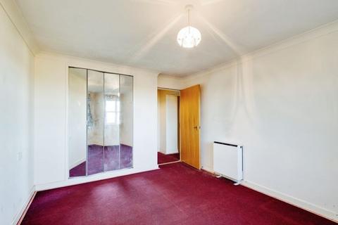 2 bedroom retirement property for sale, Seafield Road, Bournemouth BH6