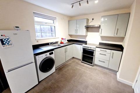 3 bedroom terraced house to rent, Dormer Road, Bristol BS5