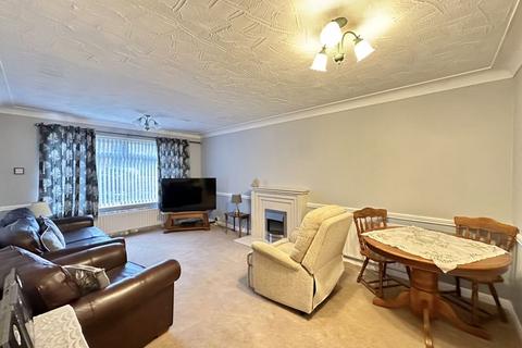 2 bedroom bungalow for sale, Camp Mount, Pontefract WF8