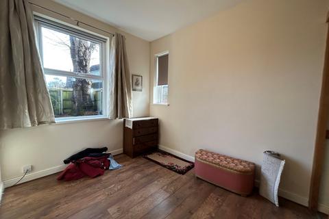 1 bedroom flat to rent, Station Road, Southampton SO31