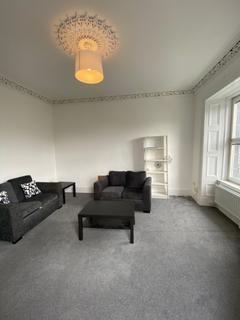 3 bedroom flat to rent, Mulberry Place, Newhaven, Edinburgh, EH6