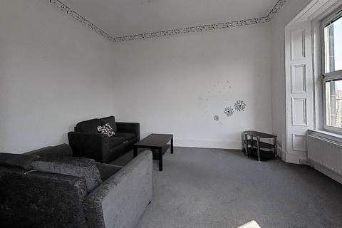 3 bedroom flat to rent, Mulberry Place, Newhaven, Edinburgh, EH6
